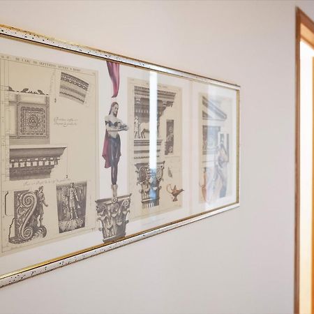 Casa Alina- Art House Apartment โฟลีโญ ภายนอก รูปภาพ